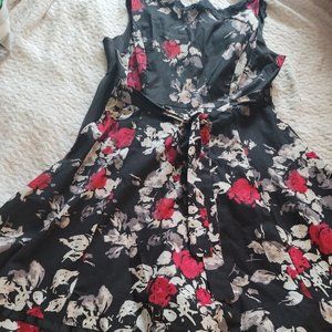 Hot Topic Floral Dress
